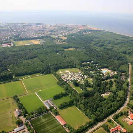 Vakantiepark 'T Urkerbos - Kabouterhuisje ภายนอก รูปภาพ